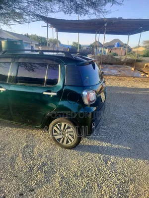 Toyota Passo 2016 Green