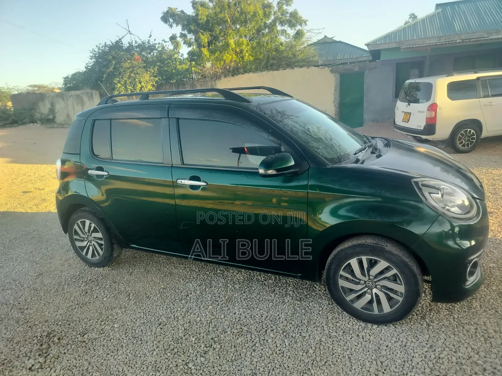 Toyota Passo 2016 Green