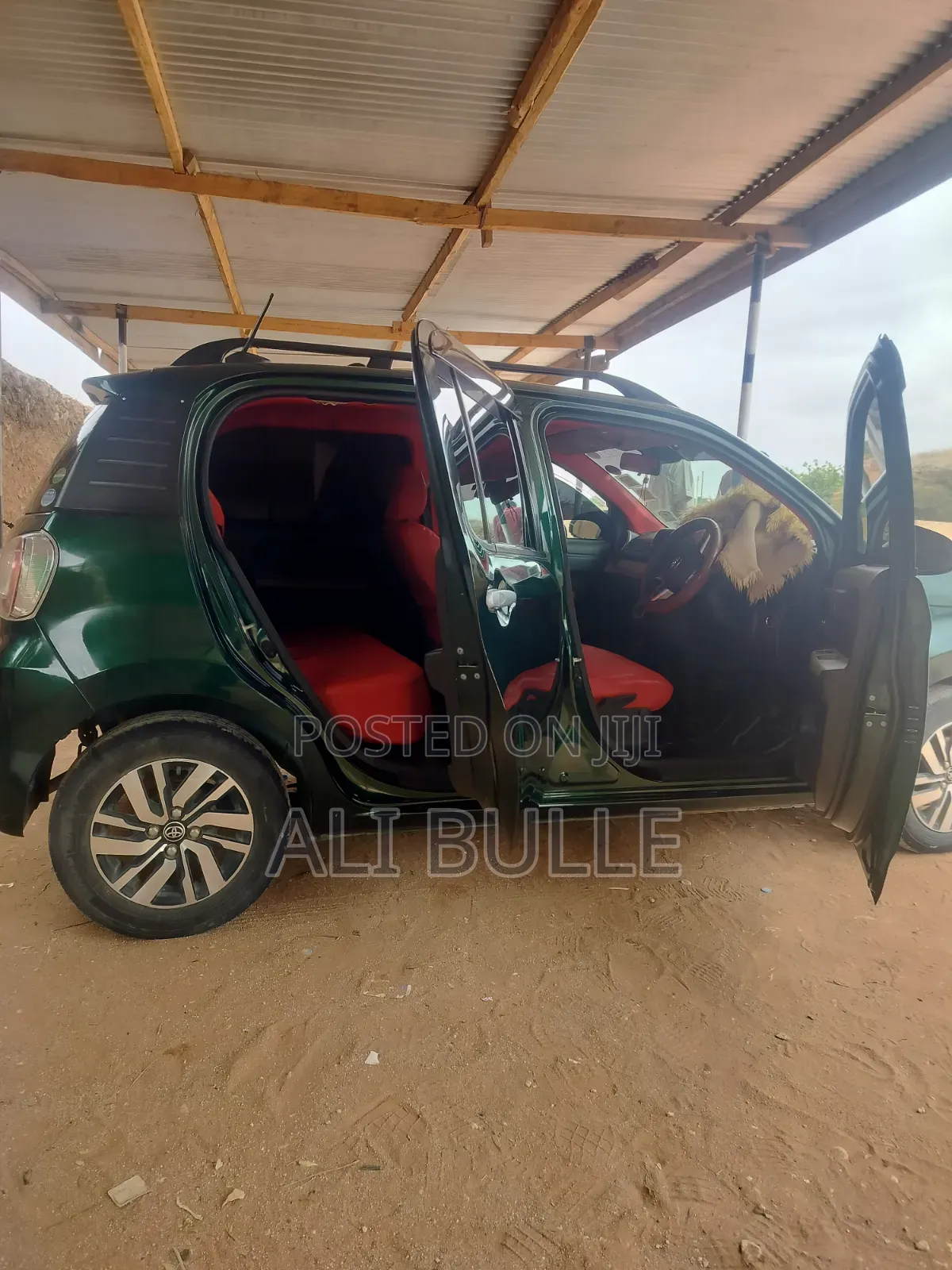 Toyota Passo 2016 Green