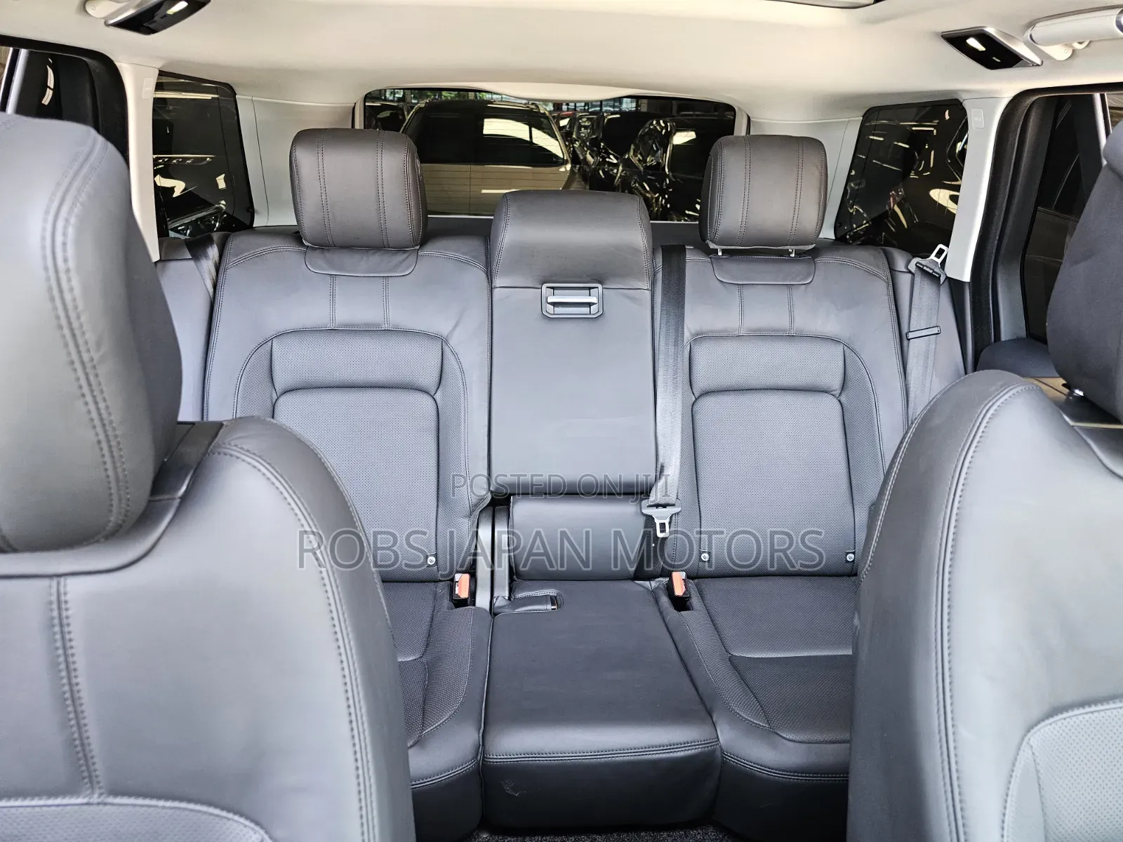 Land Rover Range Rover Vogue 2019 Black
