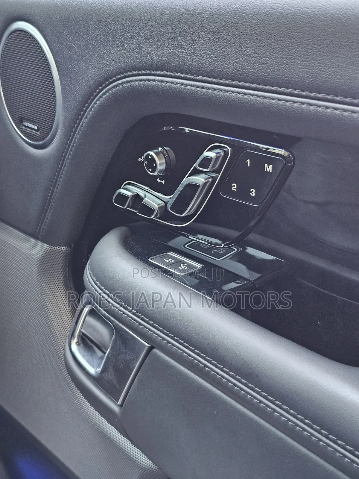 Land Rover Range Rover Vogue 2019 Black