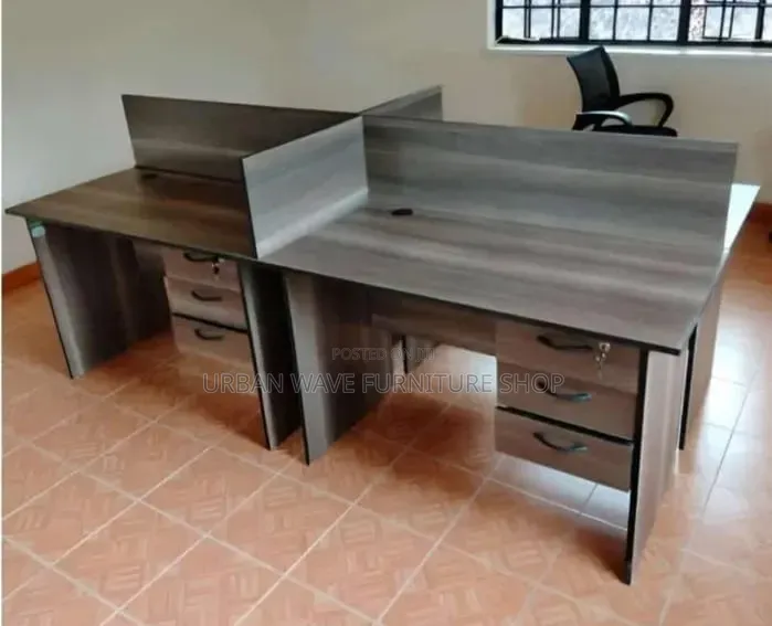 4 Way Working Station