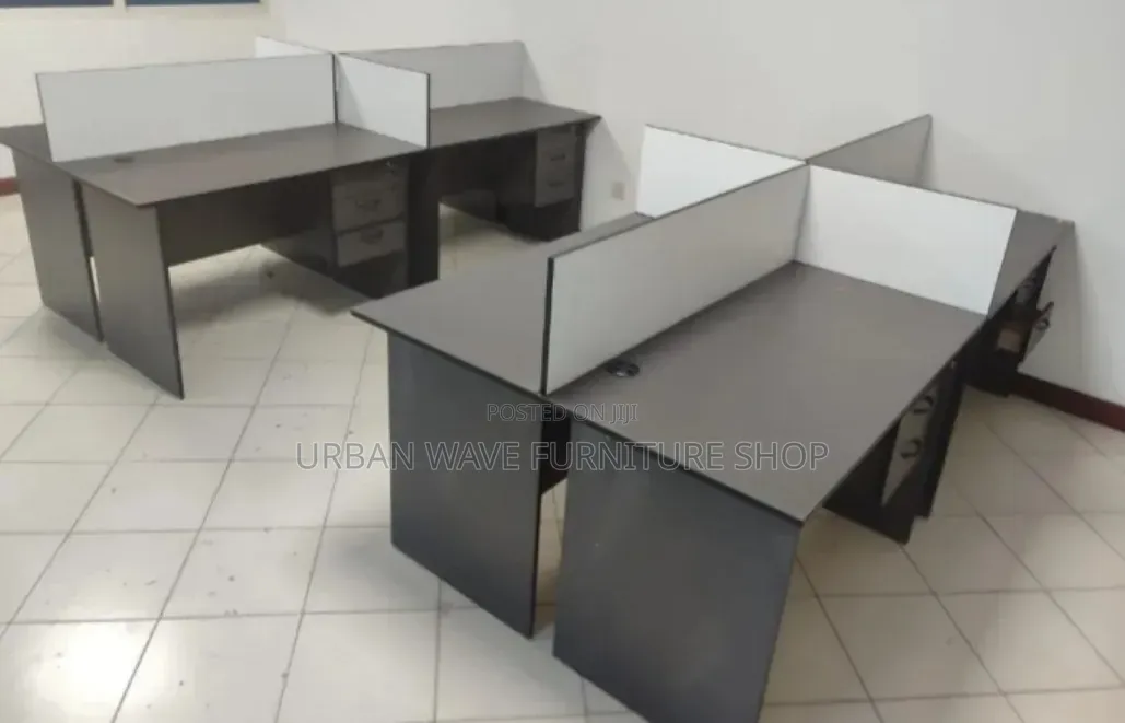 4 Way Working Station