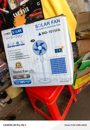 Brand New 18" Solar_electric 4 Speed Adjustment Stand Fan