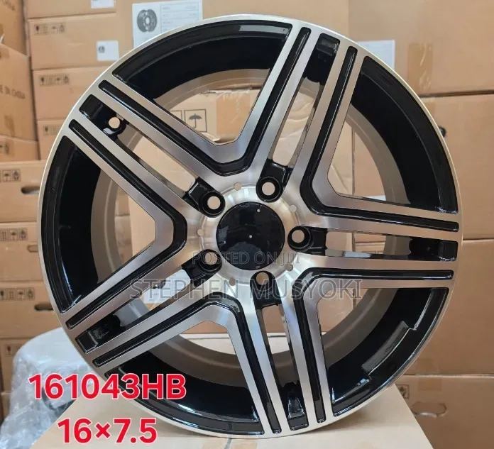 Mercedes Benz C200 Size 16inch Wheels