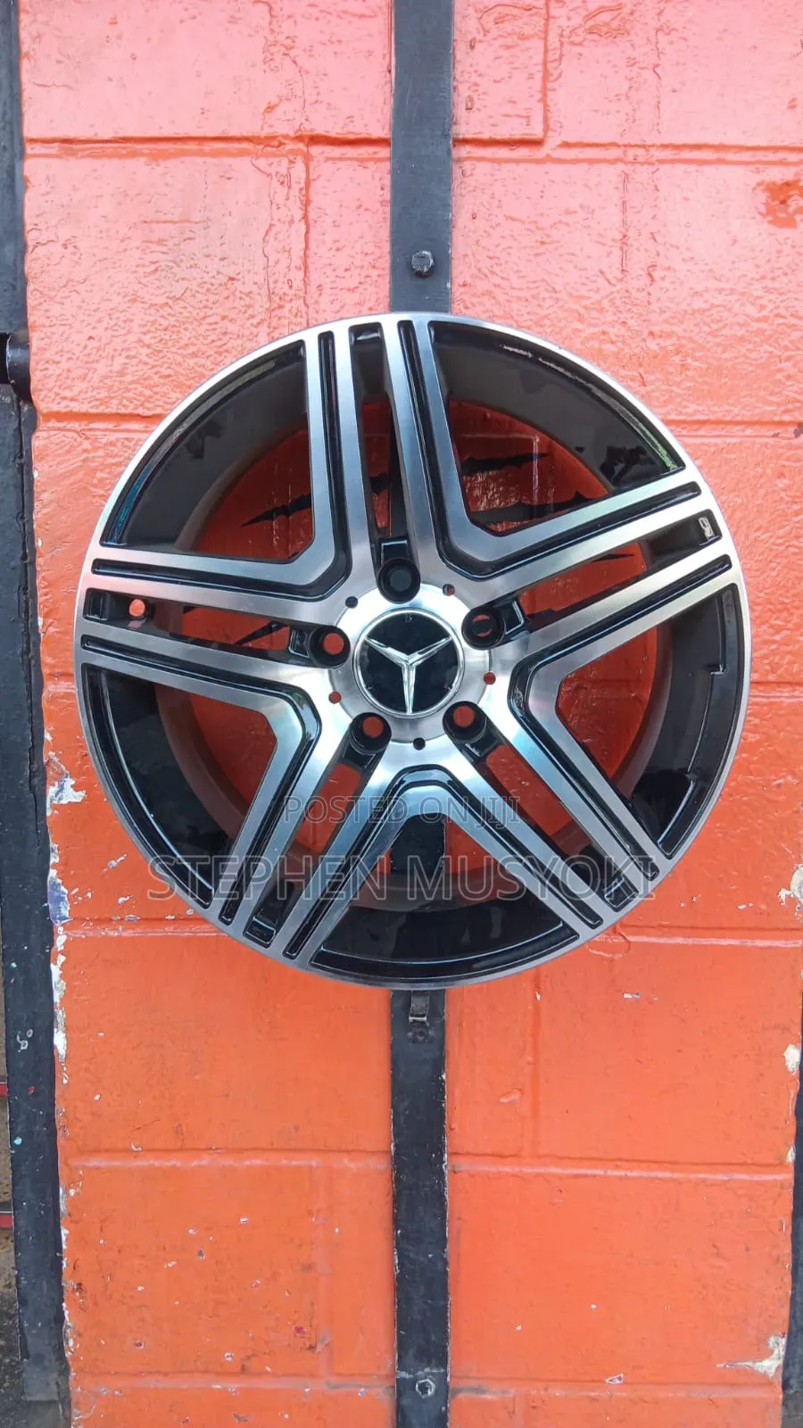 Mercedes Benz C200 Size 16inch Wheels