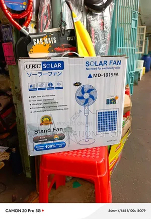 18" Solar Powered and Reacheargeable Cooling Stand Fan
