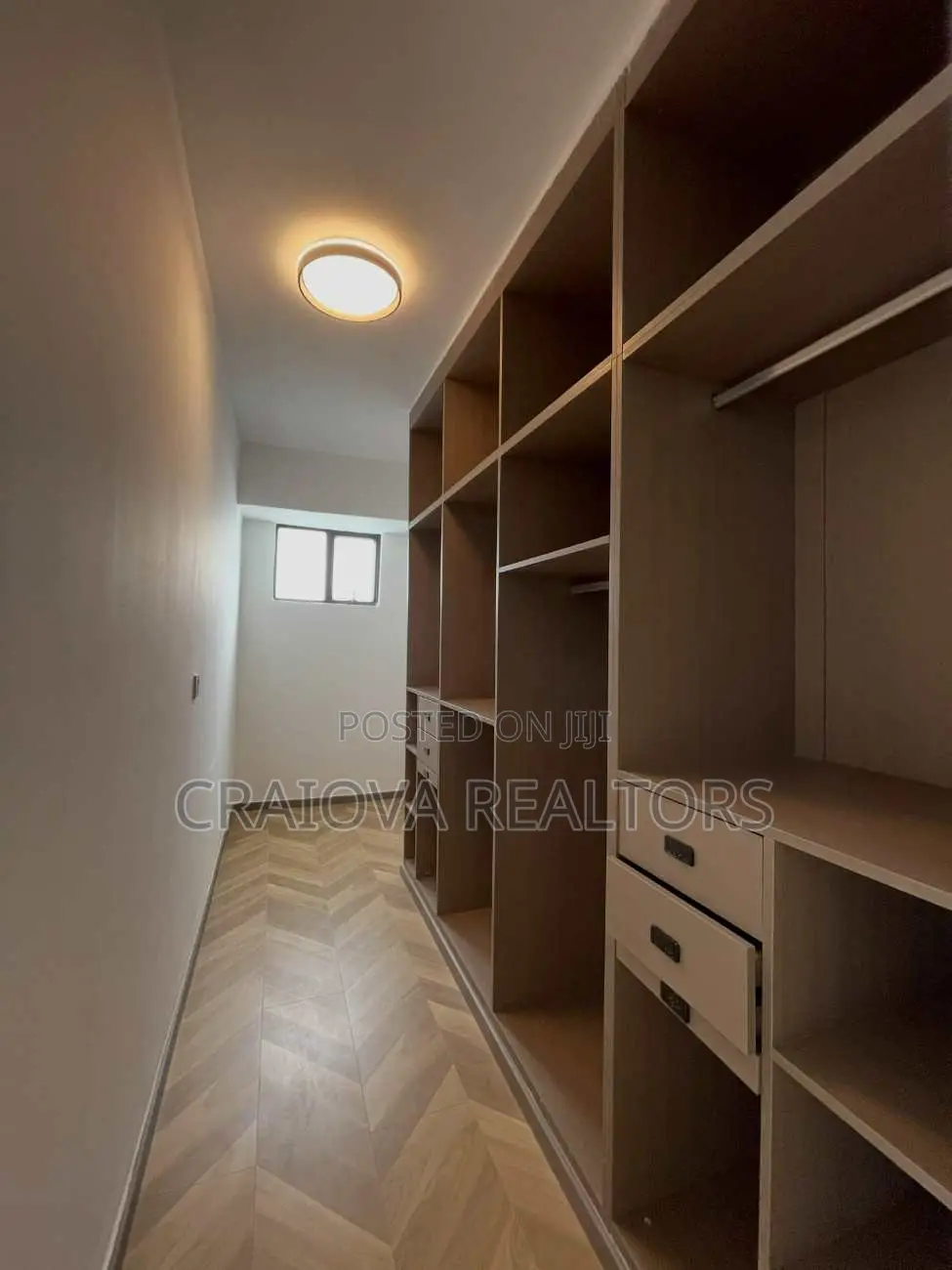 4bdrm Apartment in Kileleshwa for sale