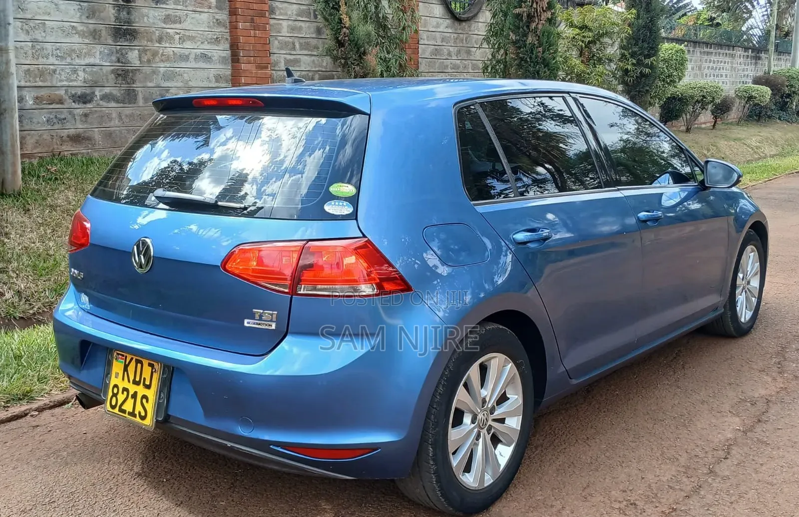 Volkswagen Golf 2015 Blue