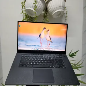 Laptop Dell XPS 15 7590 16GB Intel Core i7 SSD 1T