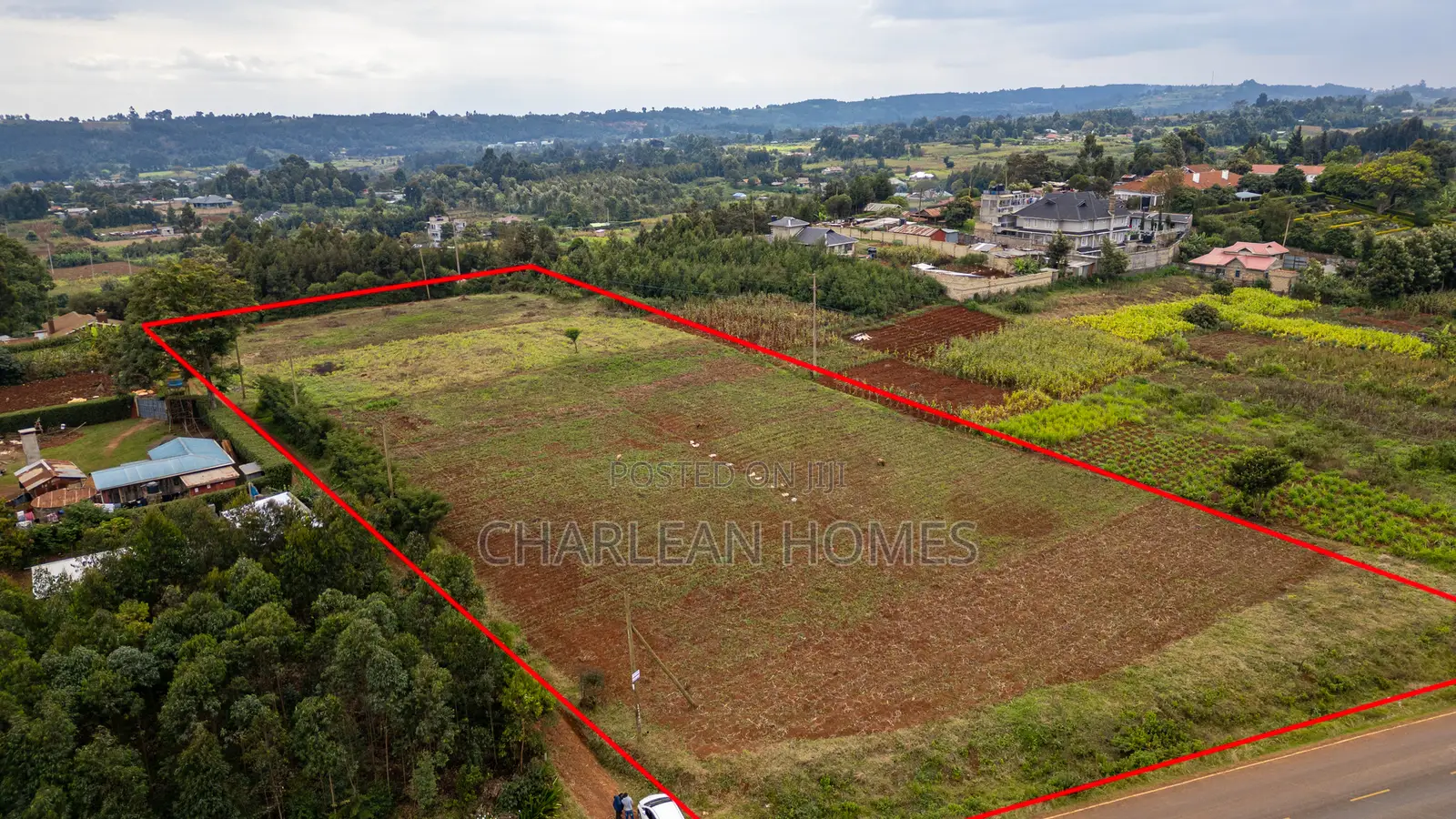 Fronting Tarmac 1/8 Acre Plots