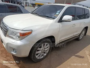 Toyota Land Cruiser 4.5 V8 DSL 2013 White
