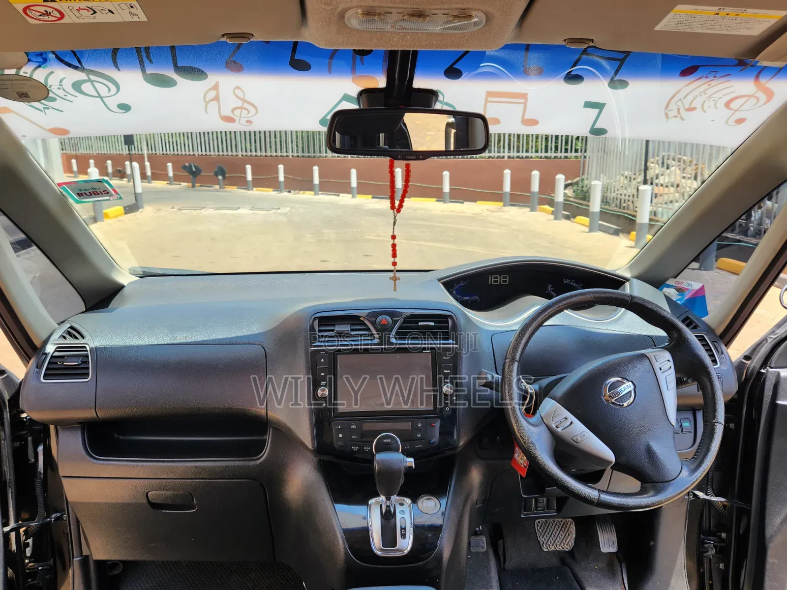 Nissan Serena 2016 Black
