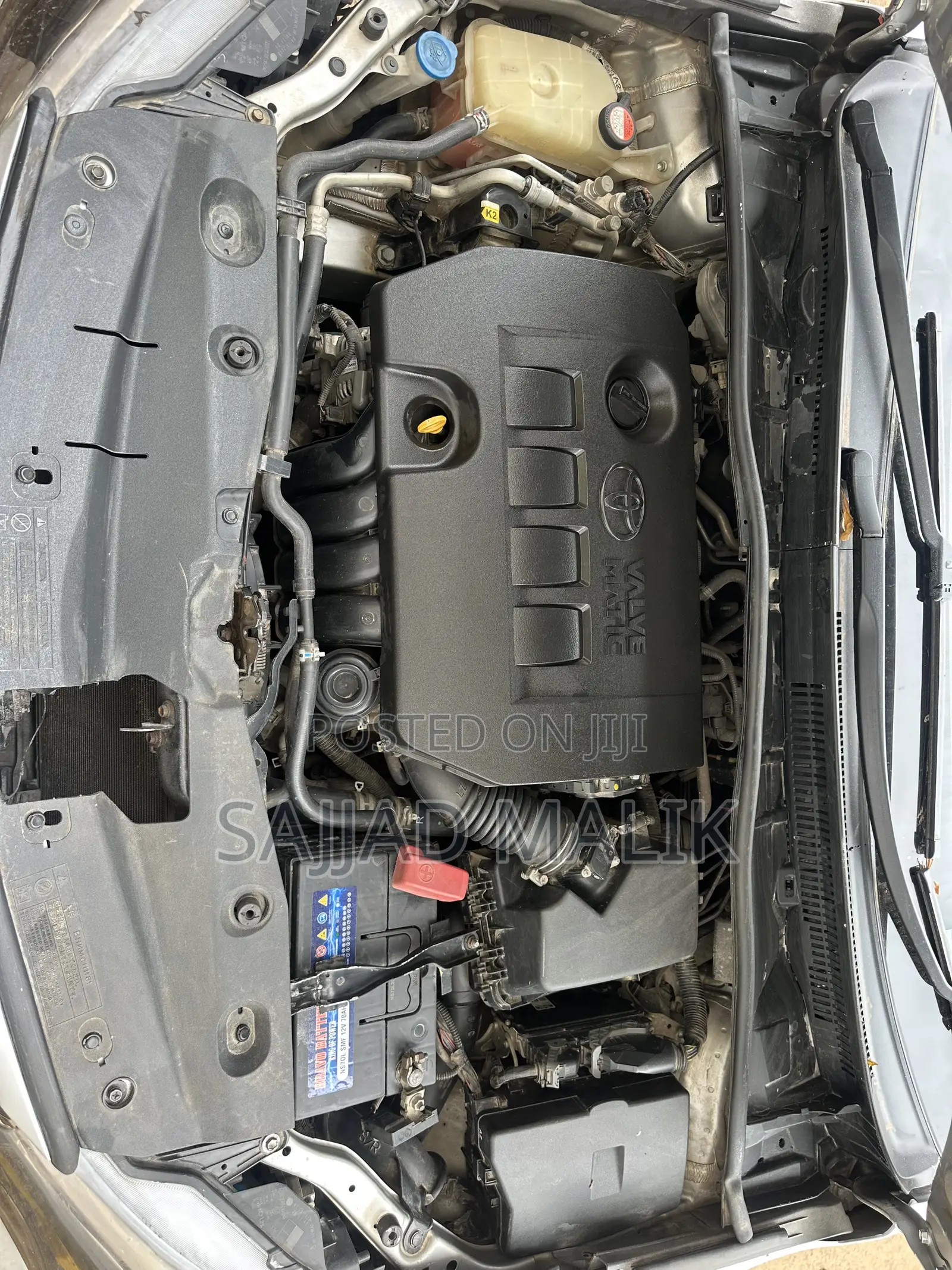Toyota Avensis 2016 Silver