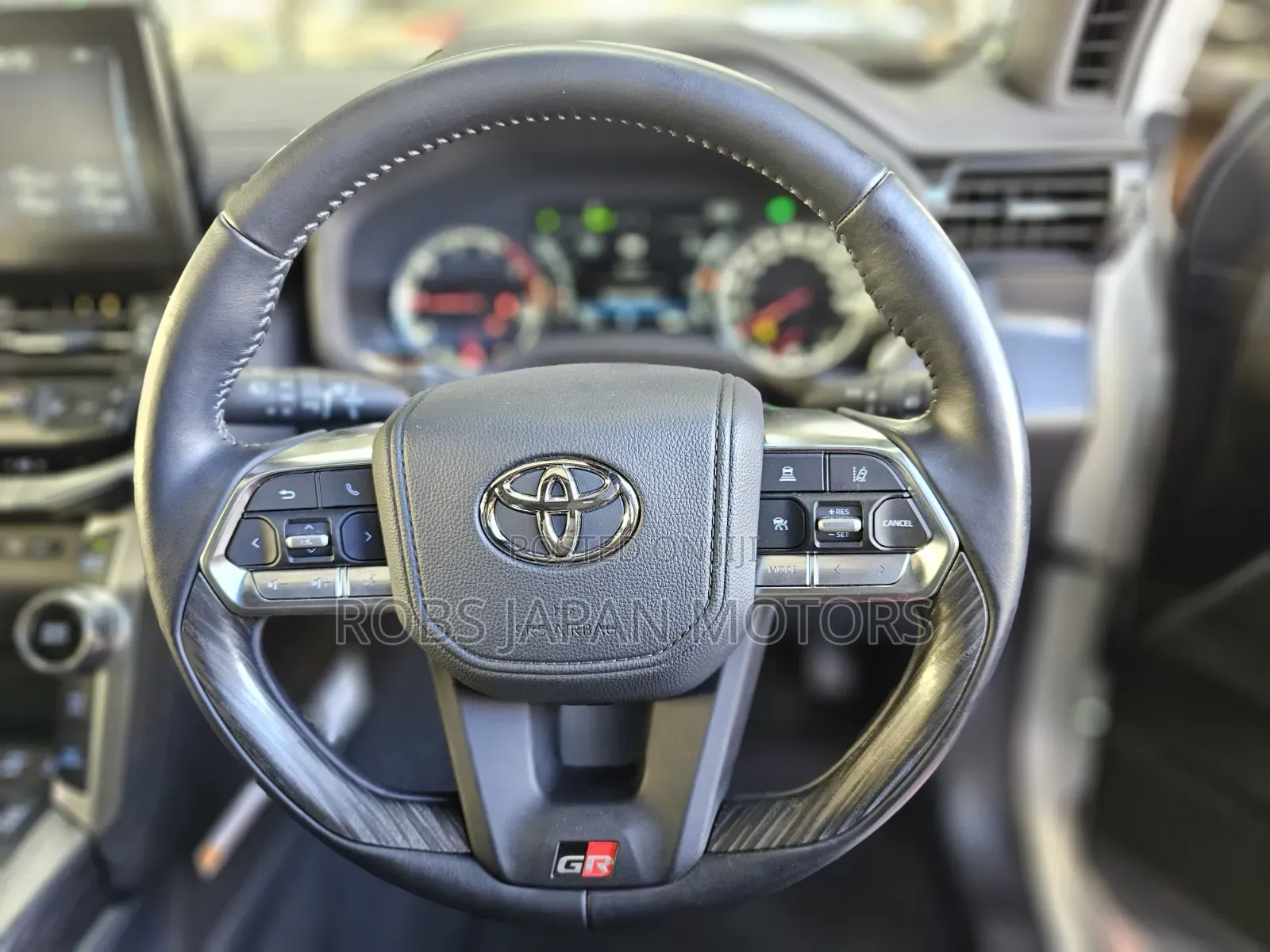 Toyota Land Cruiser 3.3 Diesel 4WD 2022 White