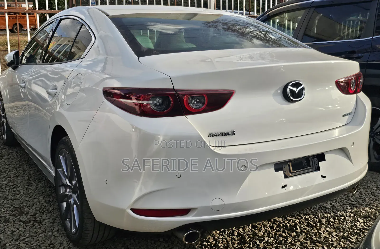 Mazda 3 2019 Pearl
