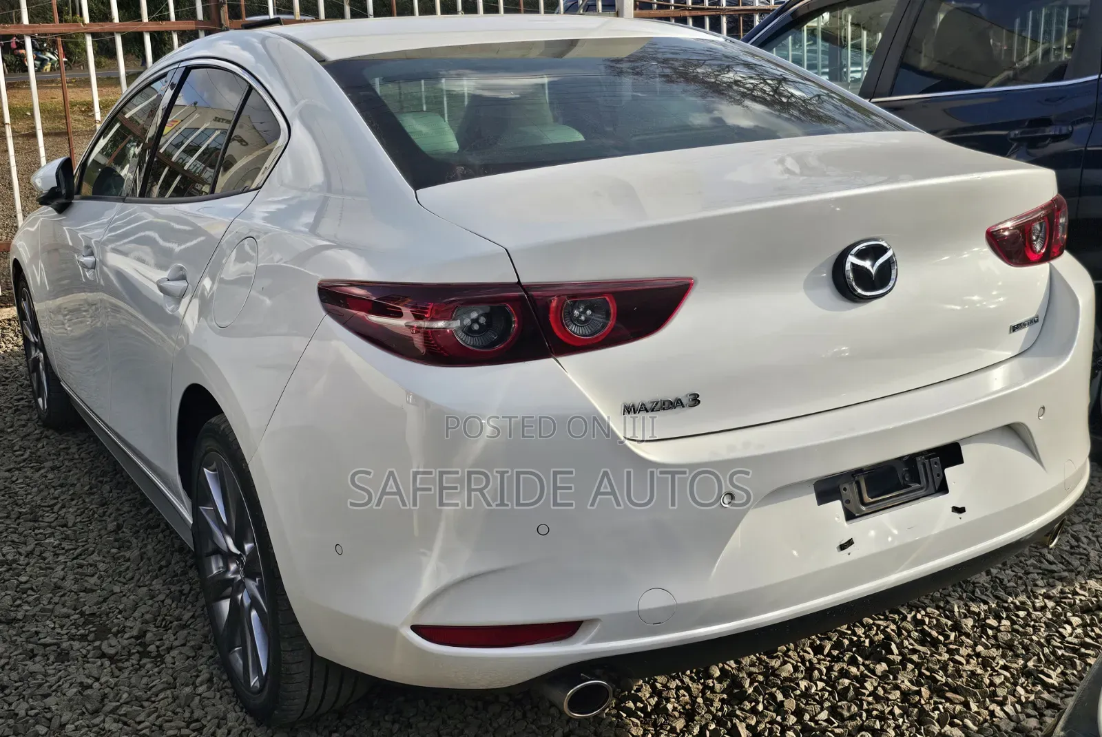 Mazda 3 2019 Pearl