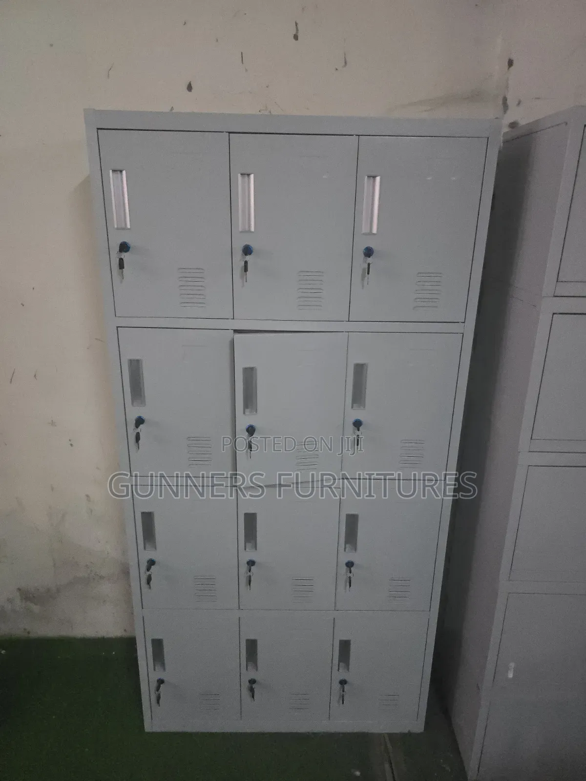 Modern 12 Lockers Steel Filing Cabinet