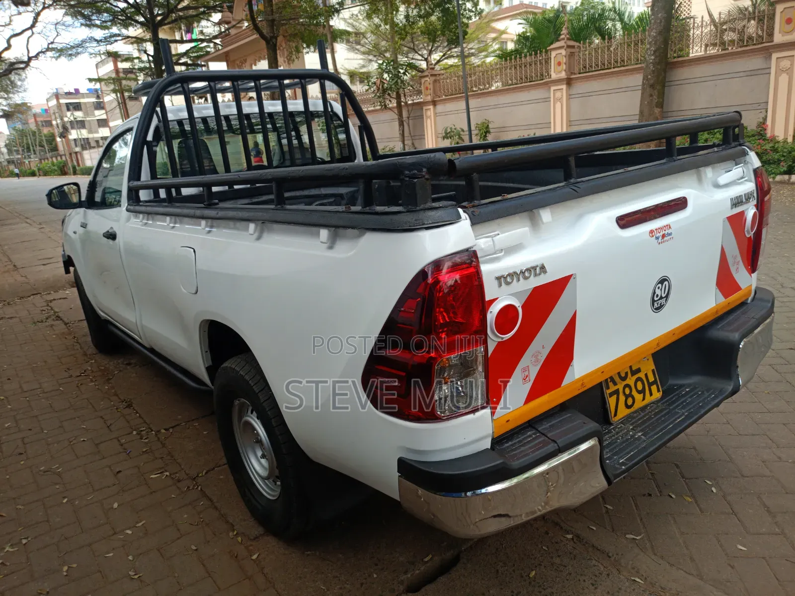 Toyota Hilux 2017 White
