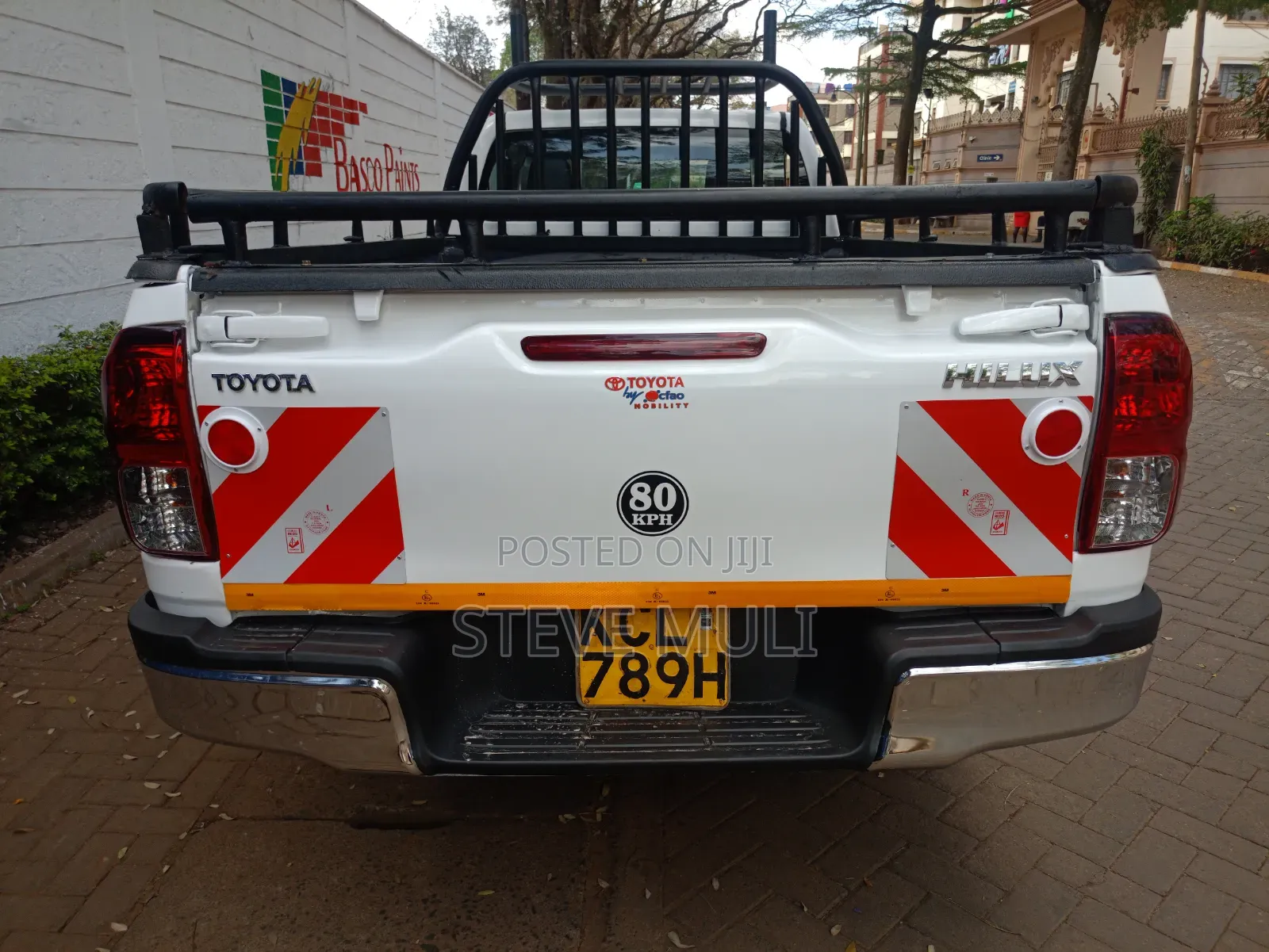 Toyota Hilux 2017 White