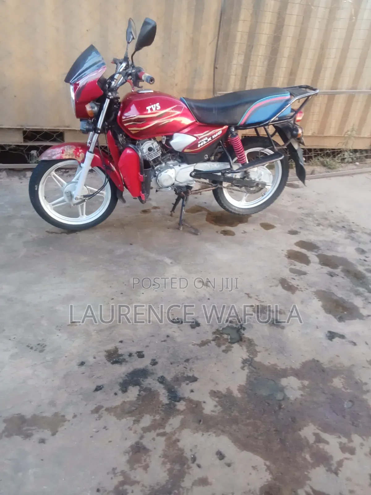 TVS HLX Plus ES 2021 Red