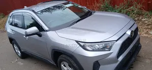 Toyota RAV4 2019 Silver