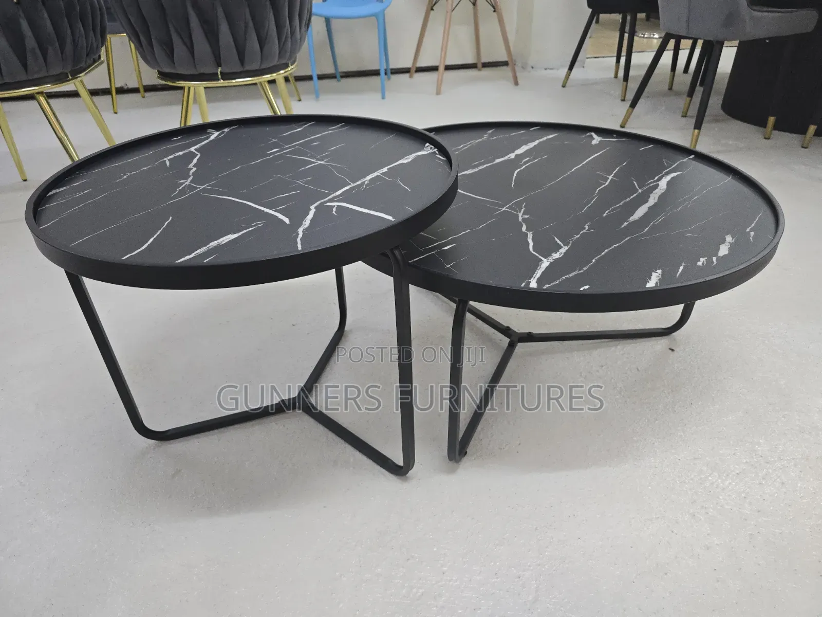 Round Nesting Coffee Table