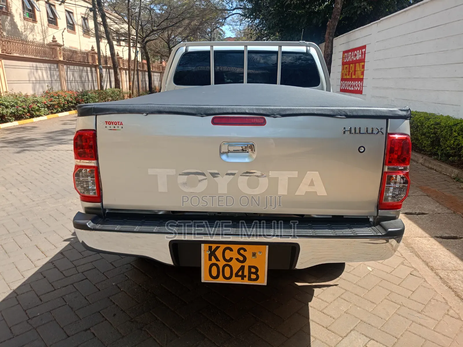 Toyota Hilux 2012 Gold