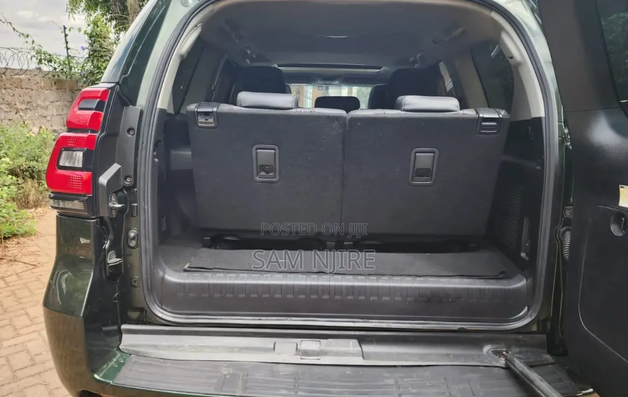 Toyota Land Cruiser Prado 2014 Black