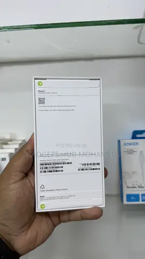 New Apple iPhone 17 256 GB White
