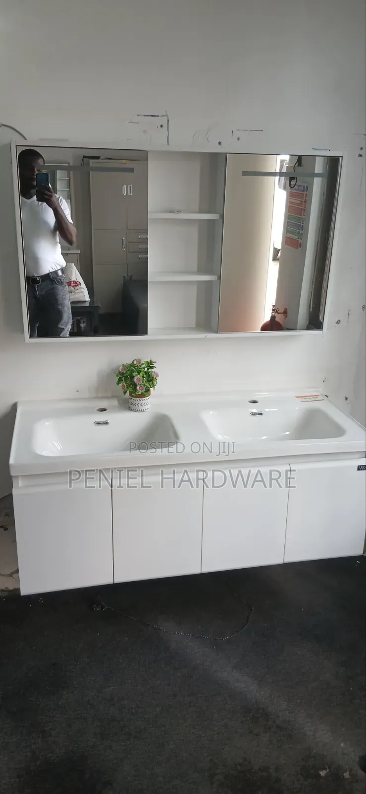 Vanity Double Cabinet