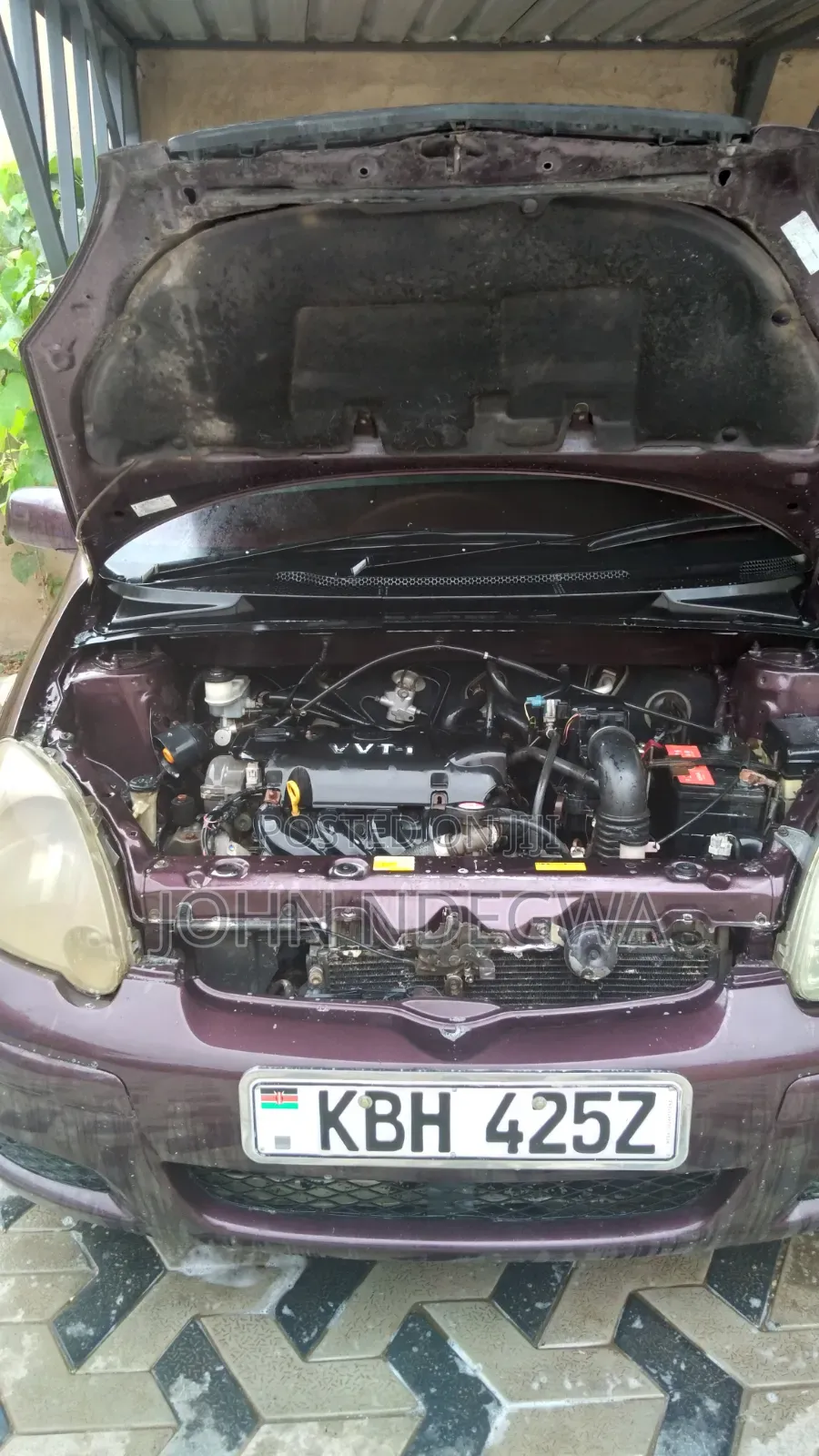 Toyota Vitz 2003 Maroon