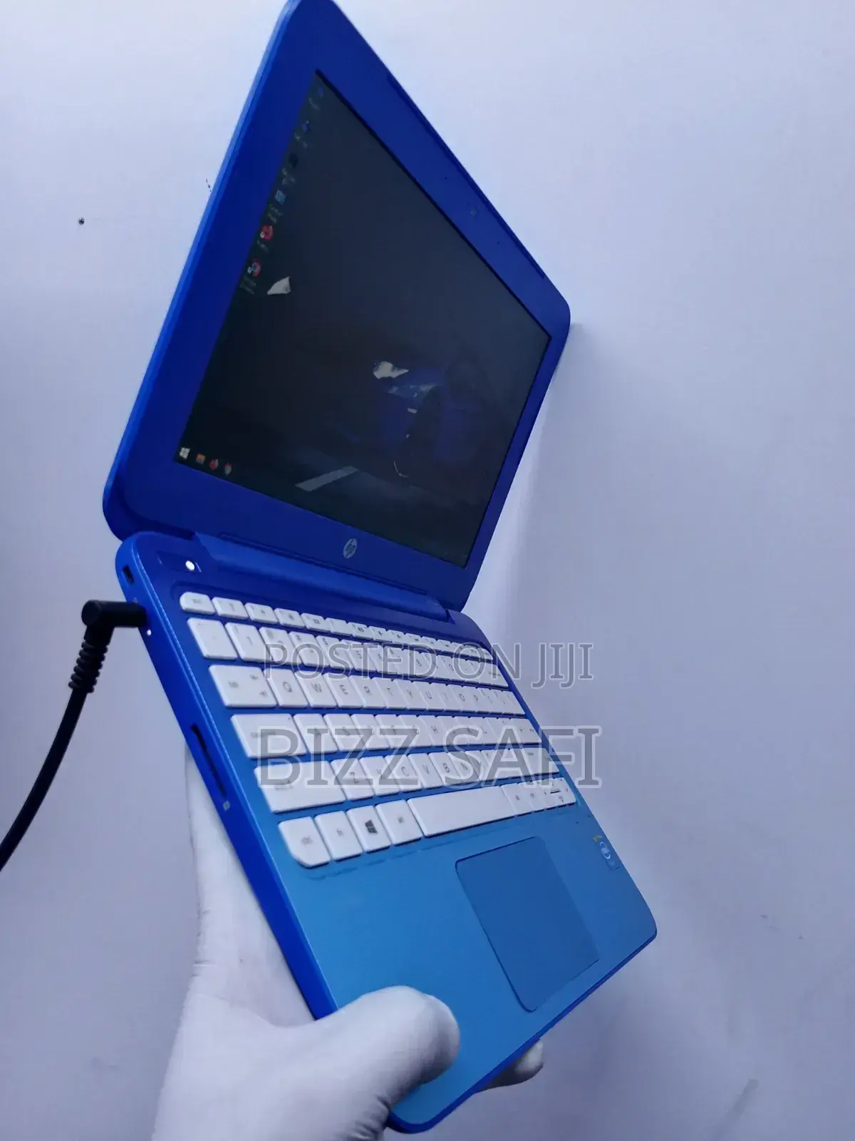 Laptop HP Stream 11 2GB Intel Celeron SSD 32GB