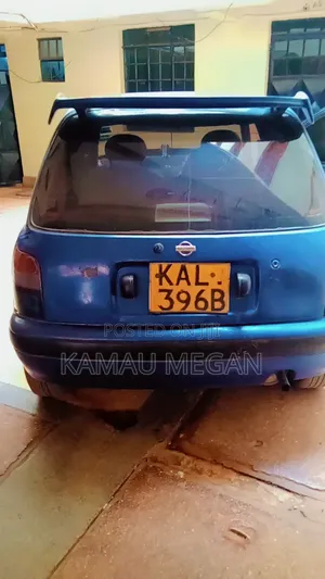 Nissan March 2000 Blue
