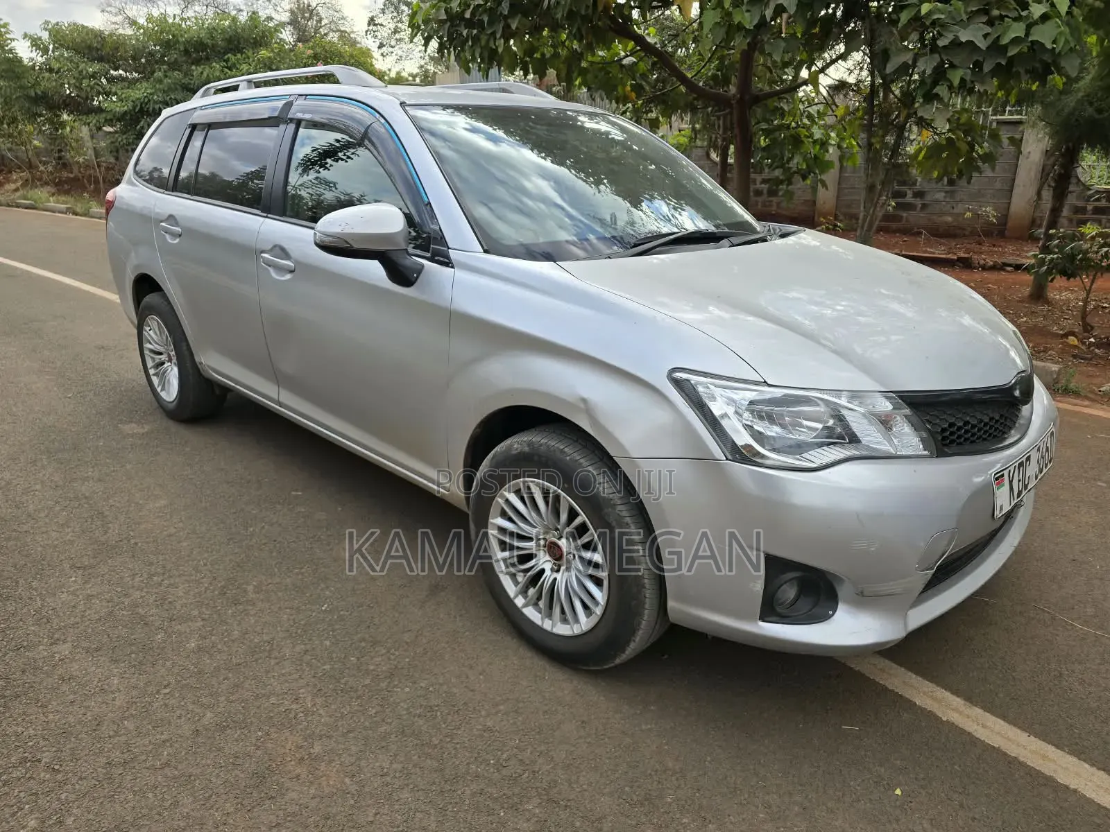 Toyota Corolla Fielder 2014 Silver