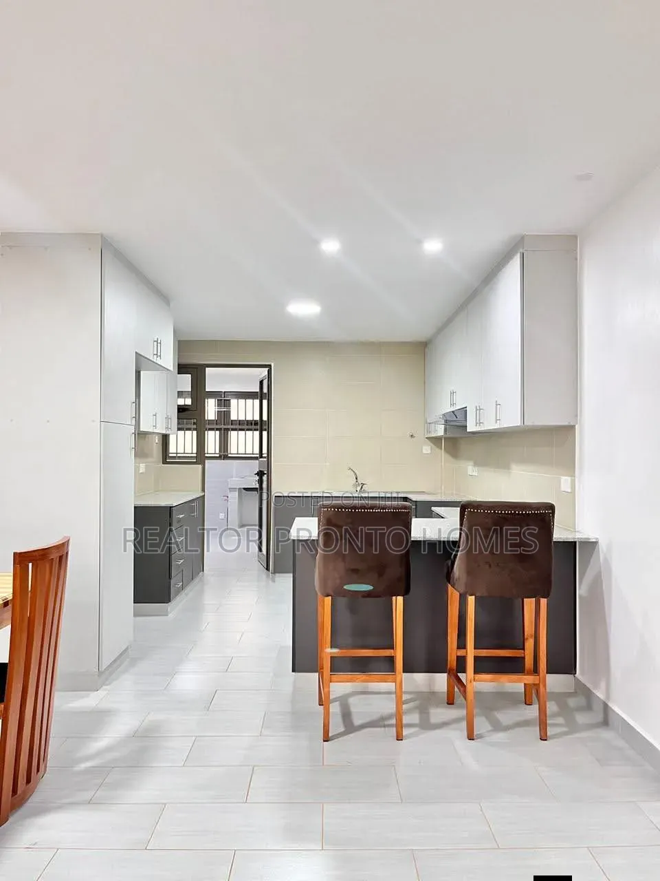3bdrm Apartment in Lavington, Valley Arcade for rent