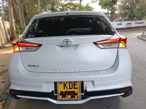 Toyota Auris 2014 White