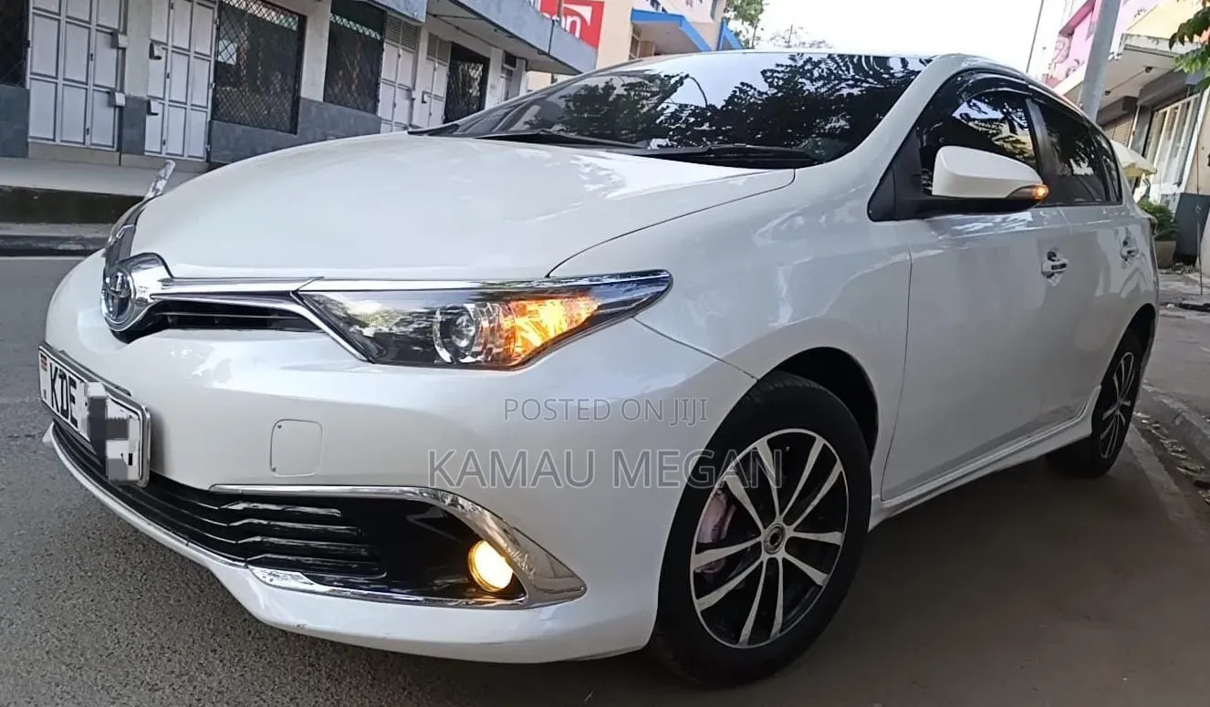 Toyota Auris 2014 White