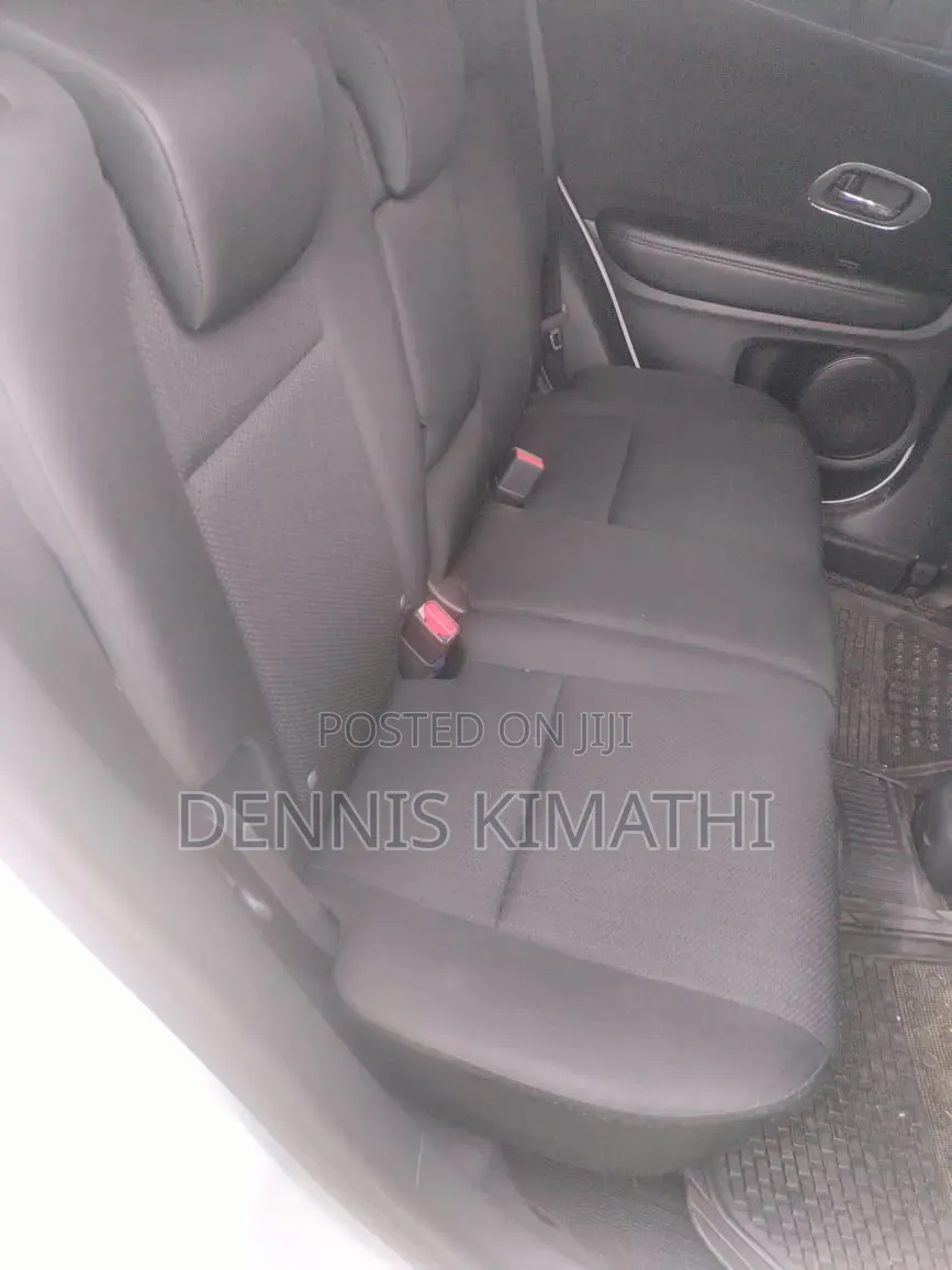 Honda Vezel 1.5 2WD 2016 White