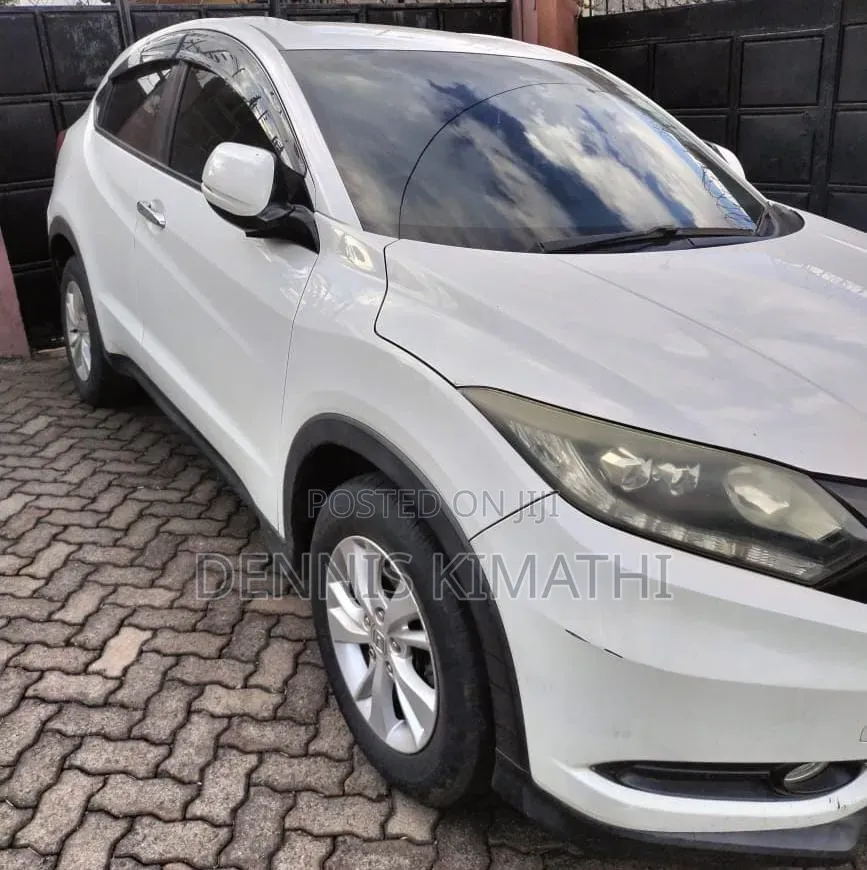 Honda Vezel 1.5 2WD 2016 White