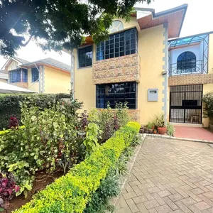 4bdrm Townhouse / Terrace in Lavington, Valley Arcade for rent