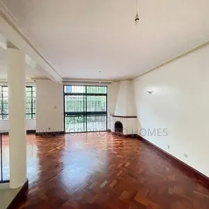 4bdrm Townhouse / Terrace in Lavington, Valley Arcade for rent