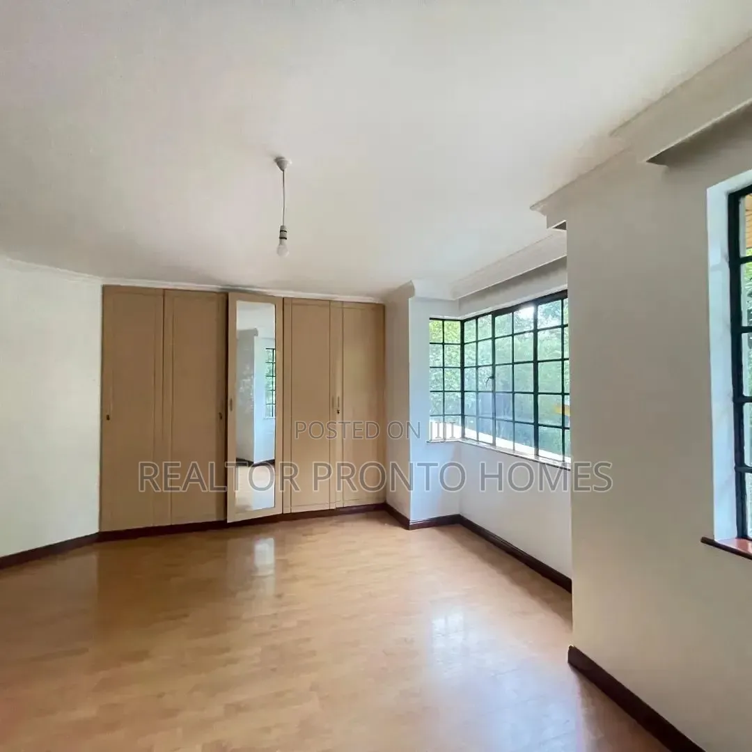 4bdrm Townhouse / Terrace in Lavington, Valley Arcade for rent