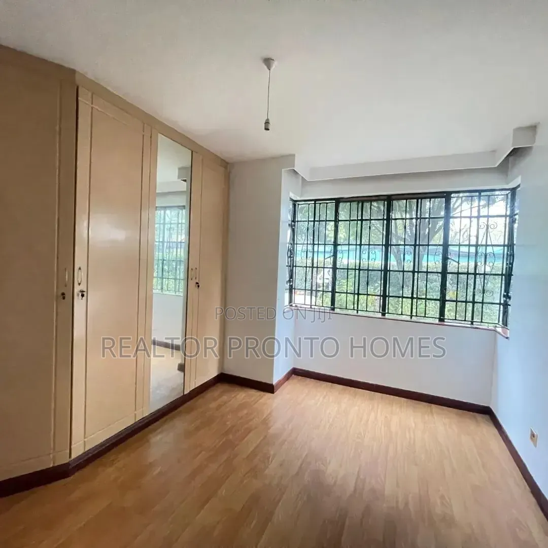 4bdrm Townhouse / Terrace in Lavington, Valley Arcade for rent