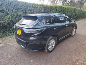 Toyota Harrier 2.0 4WD 2014 Black