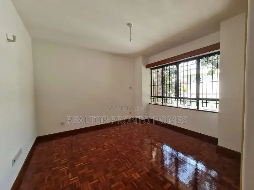 4bdrm Penthouse in Lavington, Valley Arcade for rent