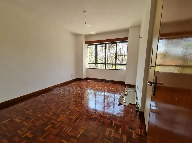 4bdrm Penthouse in Lavington, Valley Arcade for rent