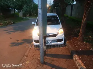Daihatsu Mira 2014 White