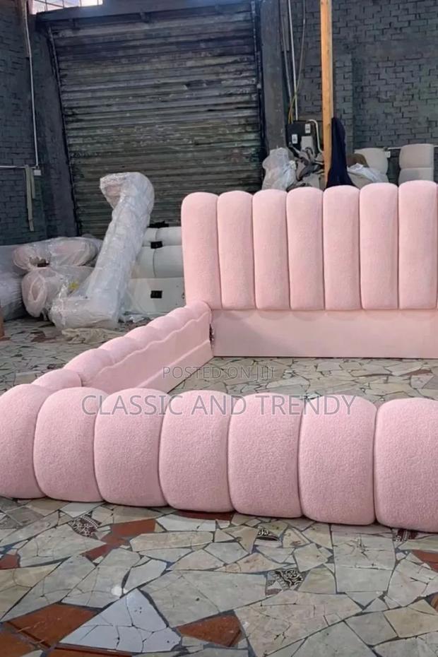 Boucle 5x6 Pink Bed - thumbnail 2