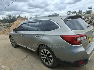 Subaru Outback 2016 Gray